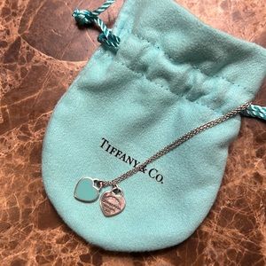Tiffany Blue Double Heart
Tag Pendant